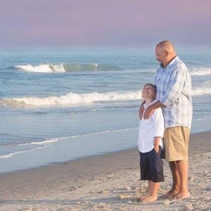 Meet your Posher, Dennis